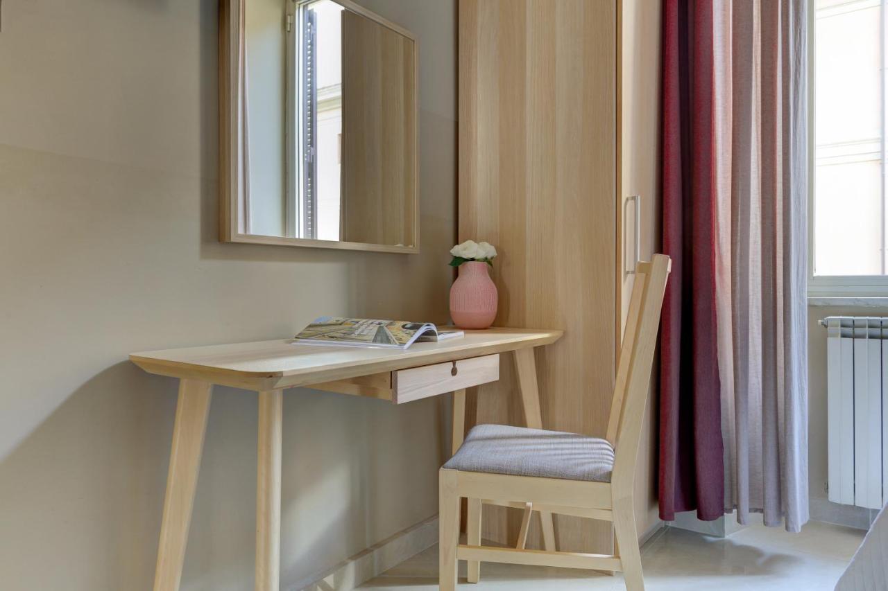 Bed and Breakfast Claudia House Roma Termini Экстерьер фото