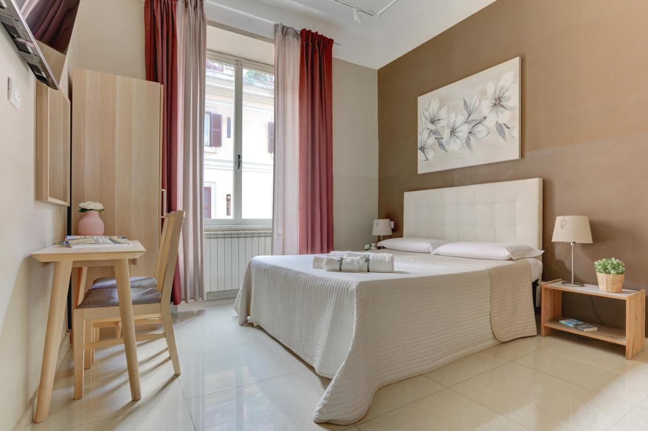 Bed and Breakfast Claudia House Roma Termini Экстерьер фото